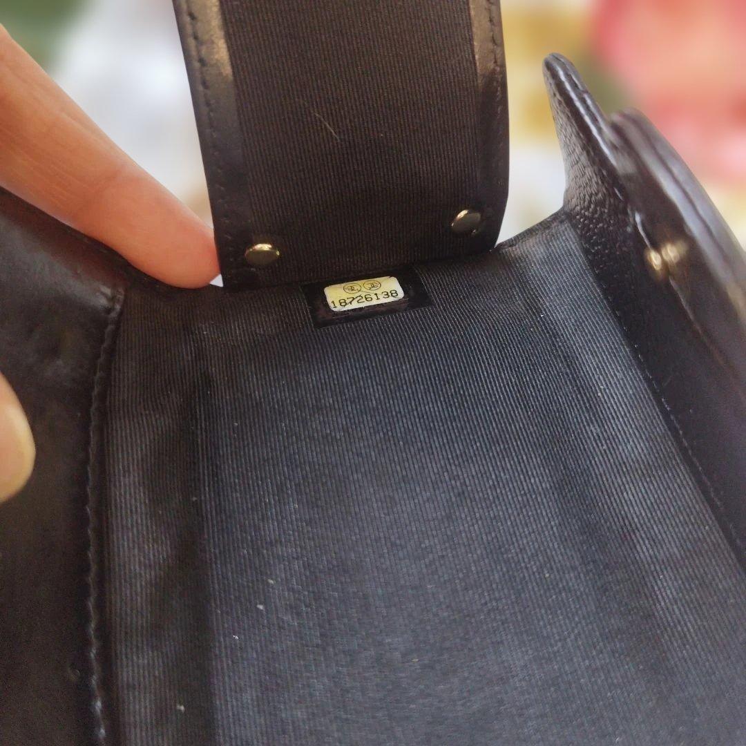 シャネルキャビアスキン　キーケース