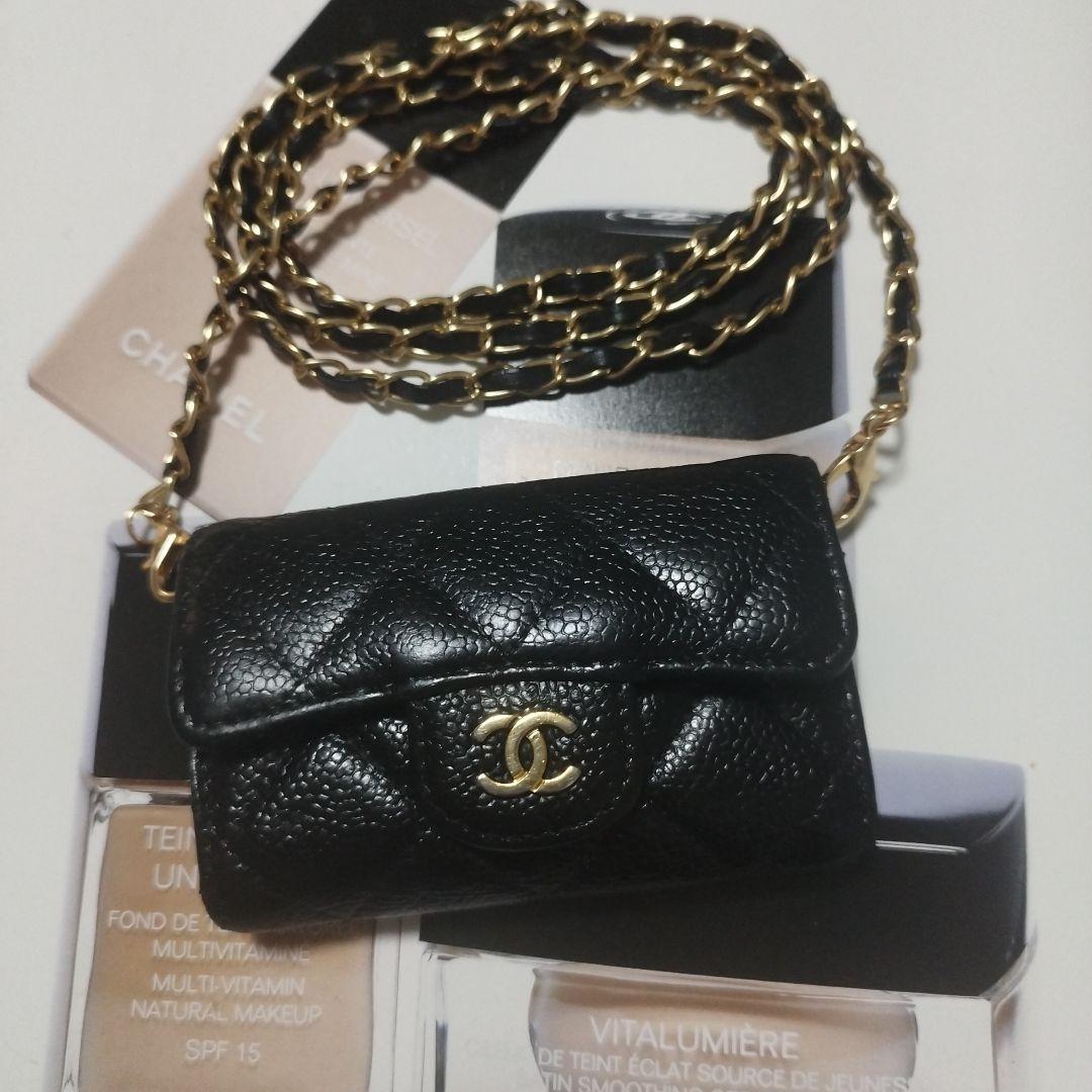 シャネルキャビアスキン　キーケース