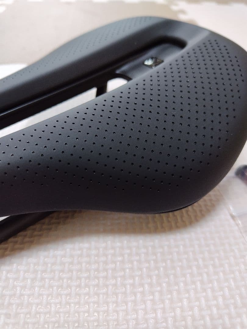 Bontrager ボントレガー Verse Pro 145mm バイク サドル