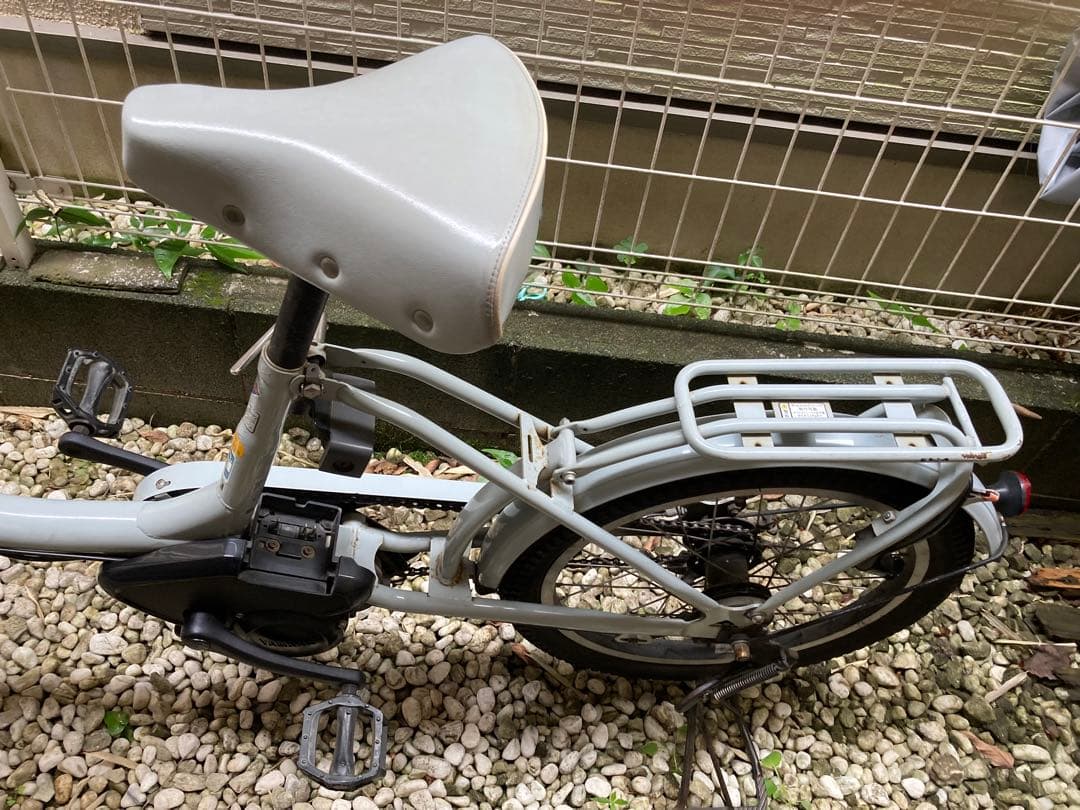 [直取引希望]bikke　電動アシスト自転車 バッテリー　充電器 鍵2個ブルー