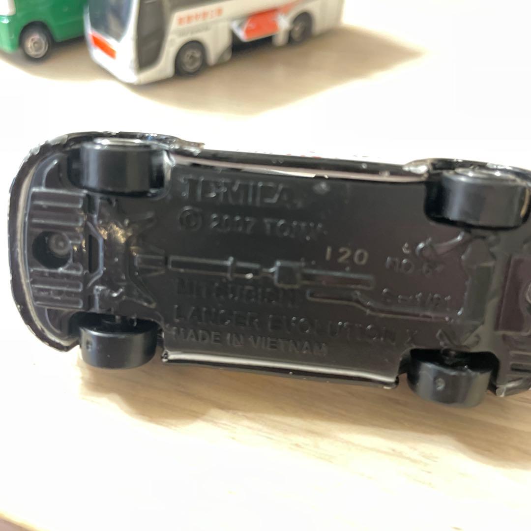 ピクルス3世様用 台湾限定トミカ 郵便車 高速バス パトカー タクシー