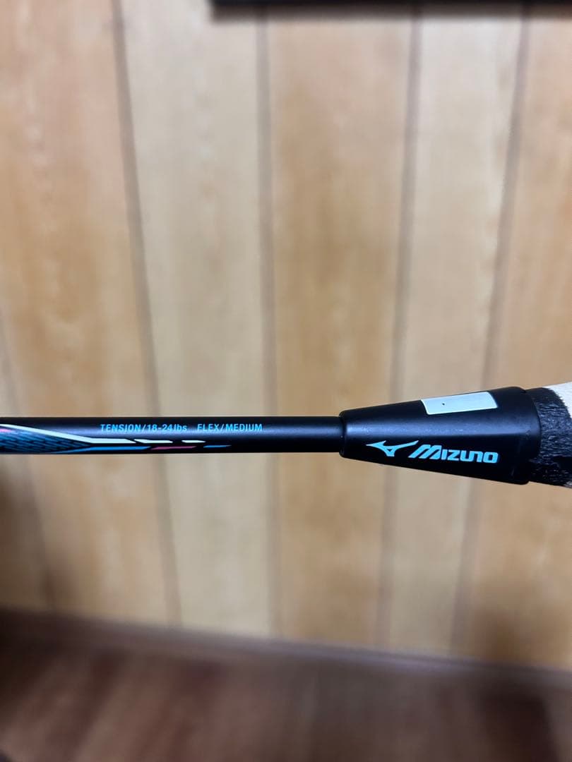Mizuno FORTIS 60 バドミントンラケット　ミズノラケット