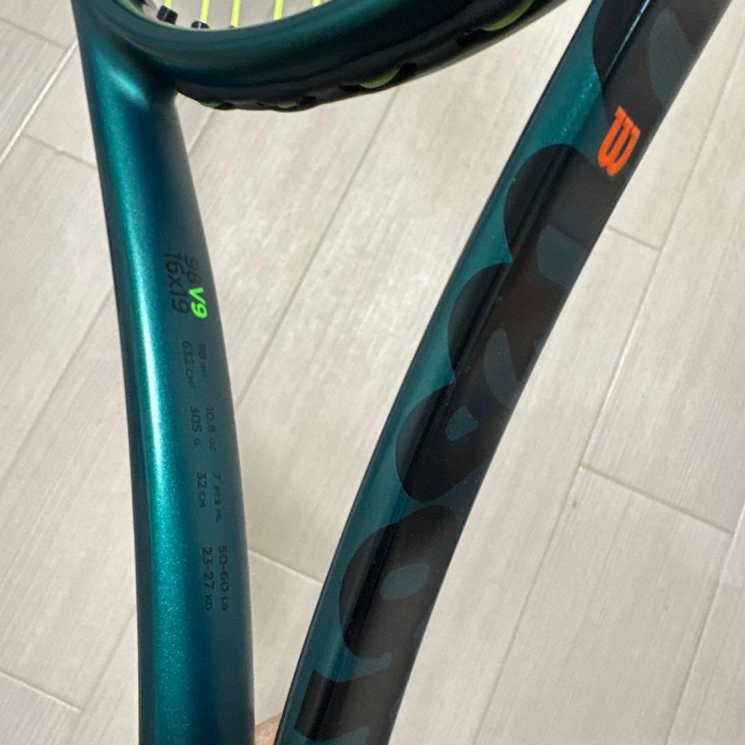 ウィルソン　ブレードV 9 16✖️19 グリップサイズ２