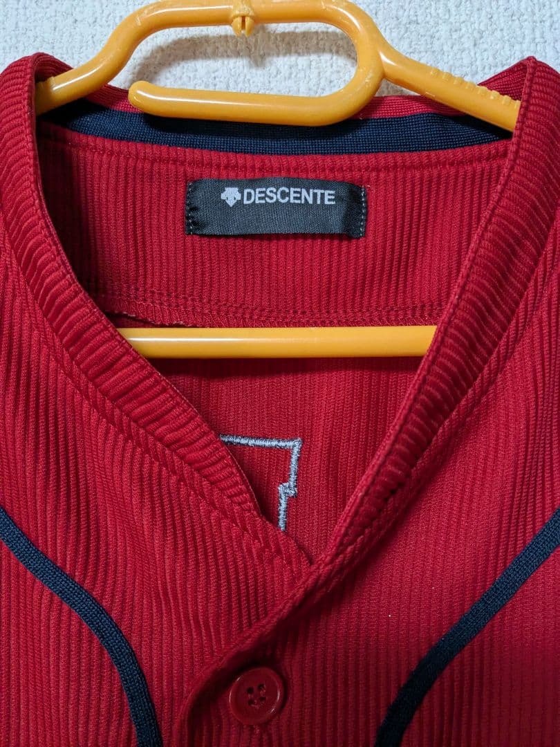 広島東洋カープ ユニフォーム L DESCENTE製　前田智徳