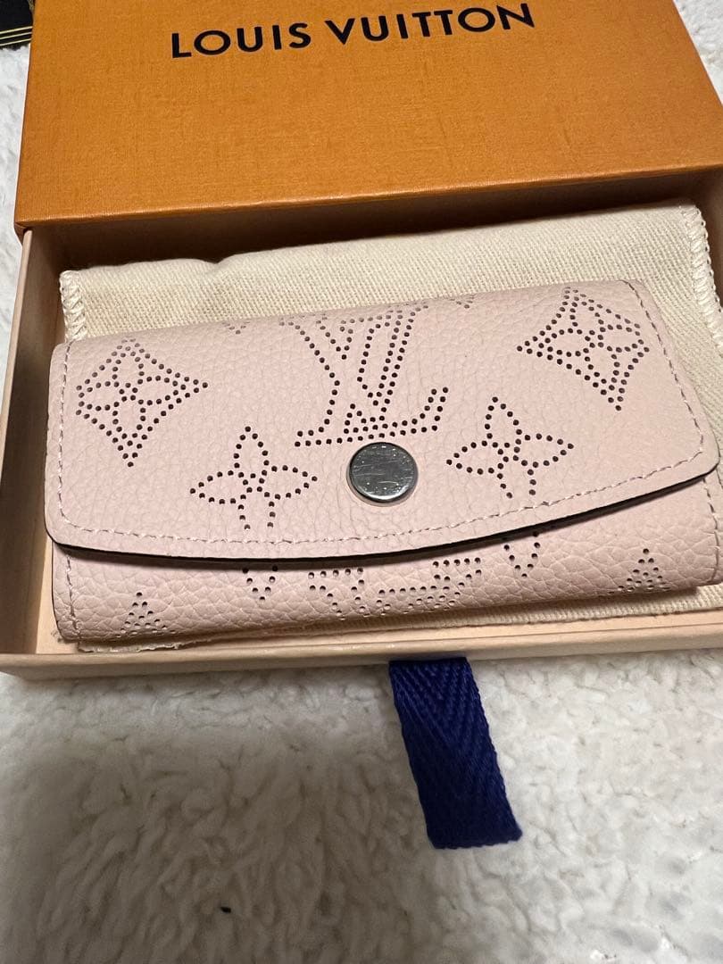 LOUIS VUITTON モノグラム マヒナ ミュルティクレ4
