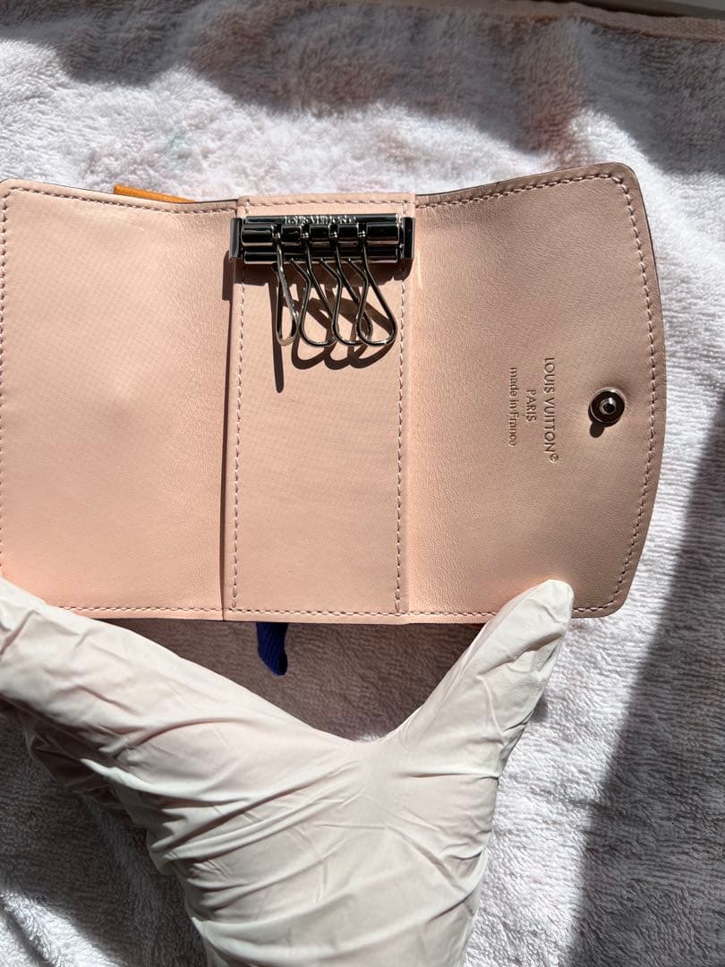 LOUIS VUITTON モノグラム マヒナ ミュルティクレ4