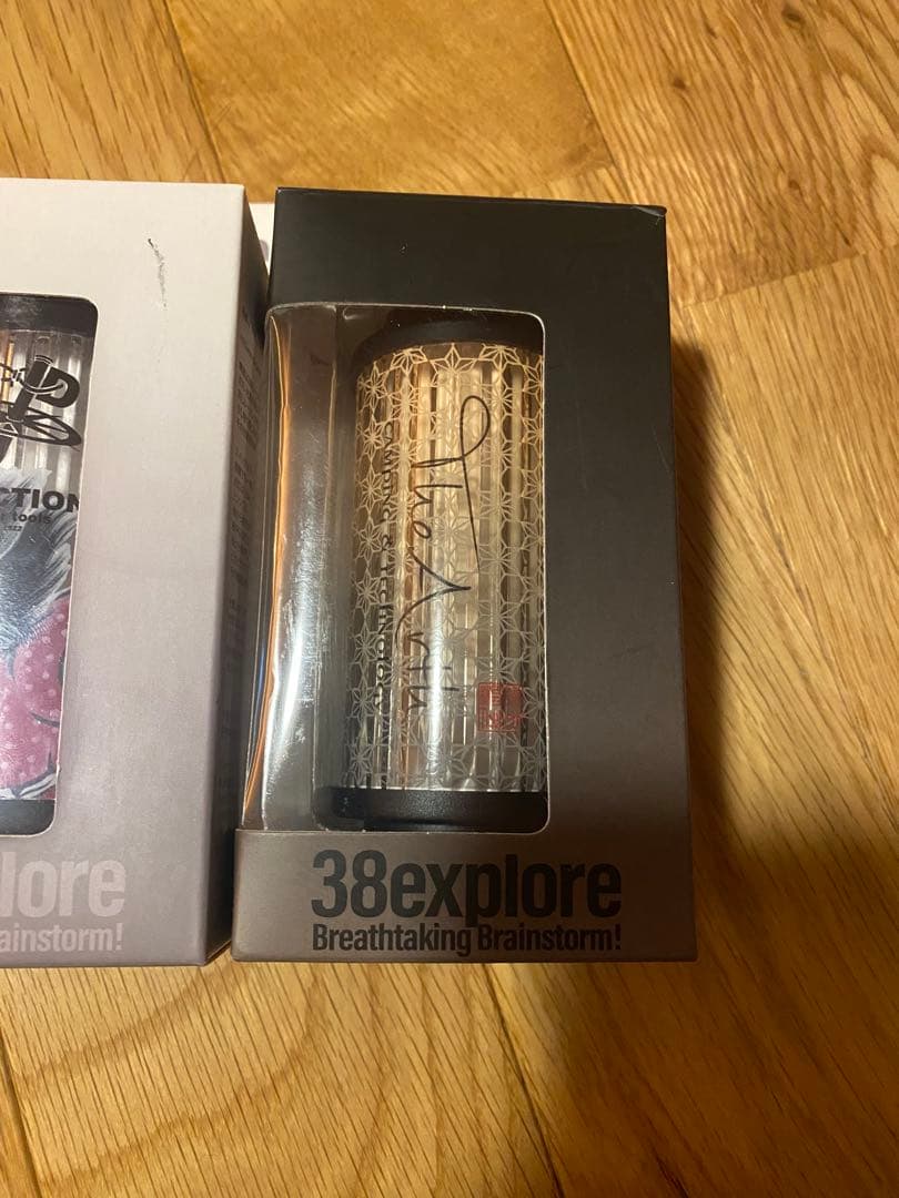 38灯　the arth 一点