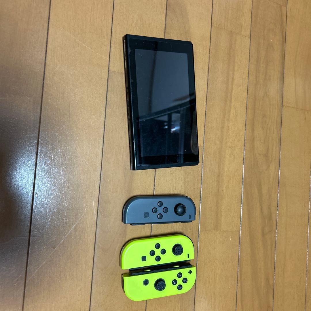 t*o様 Nintendo Switch 本体とジョイコン ジャンク