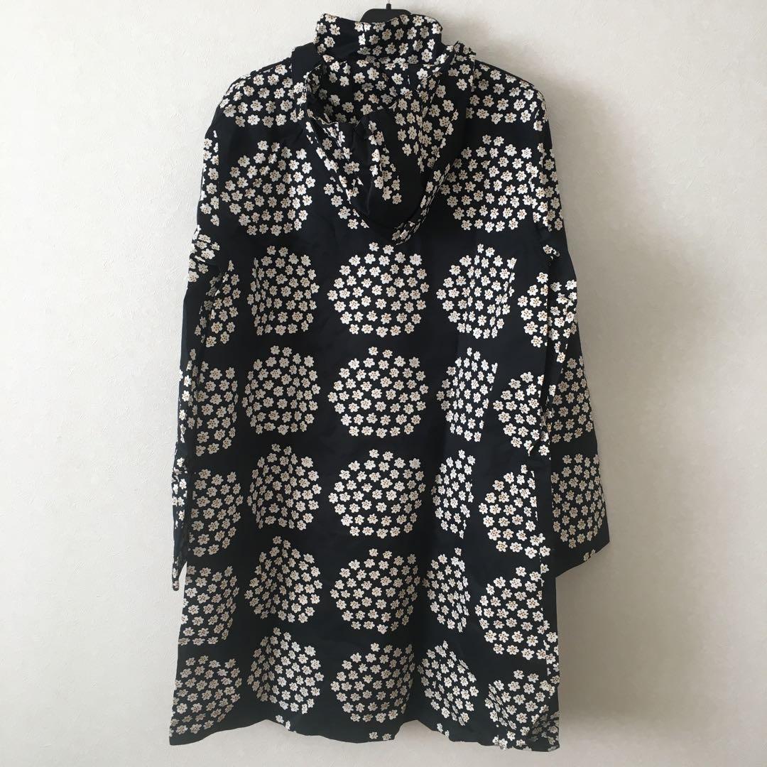 マリメッコ　プケッティ　レインコート　ブラック