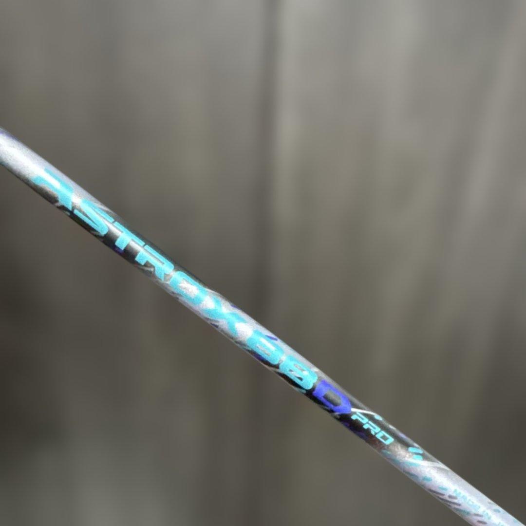 YONEX アストロクス 88Dプロ 4UG5 ②