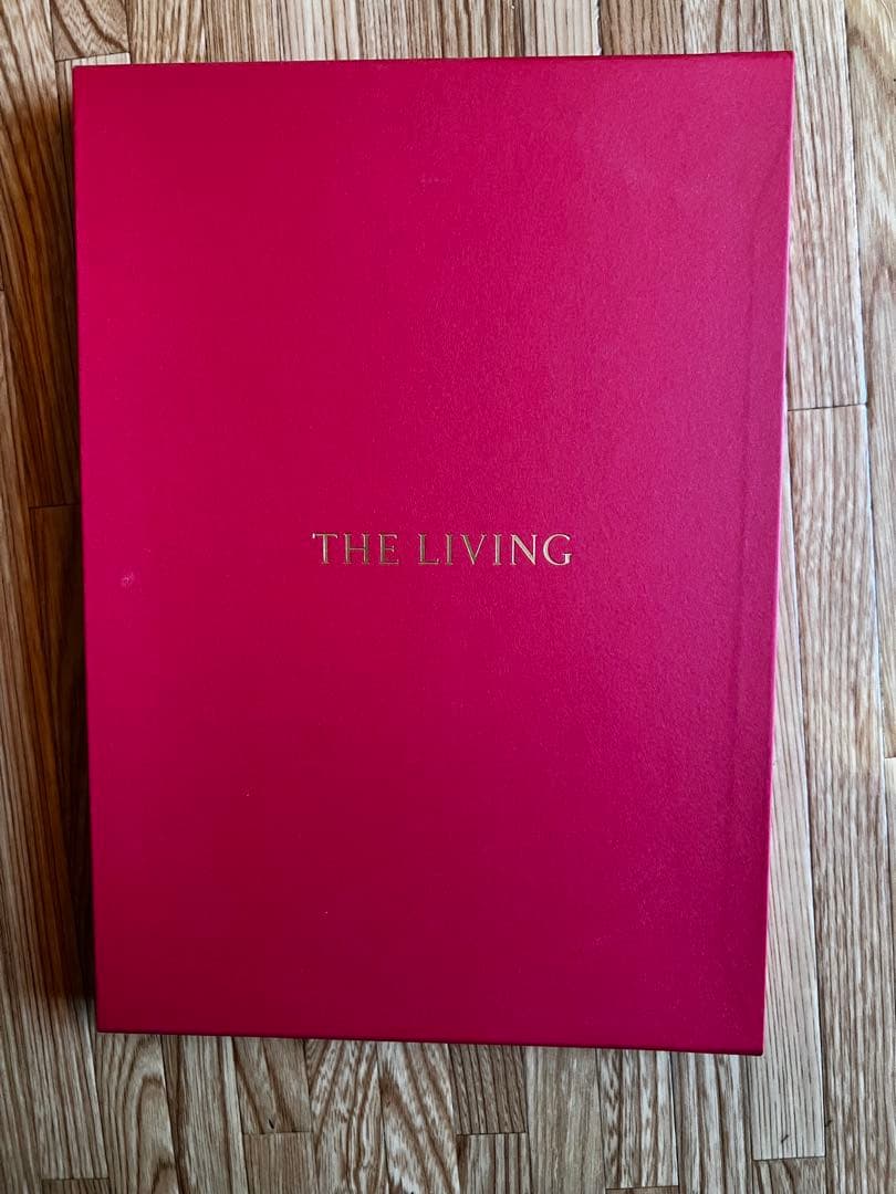 釣崎清隆　写真集　「THE LIVING」
