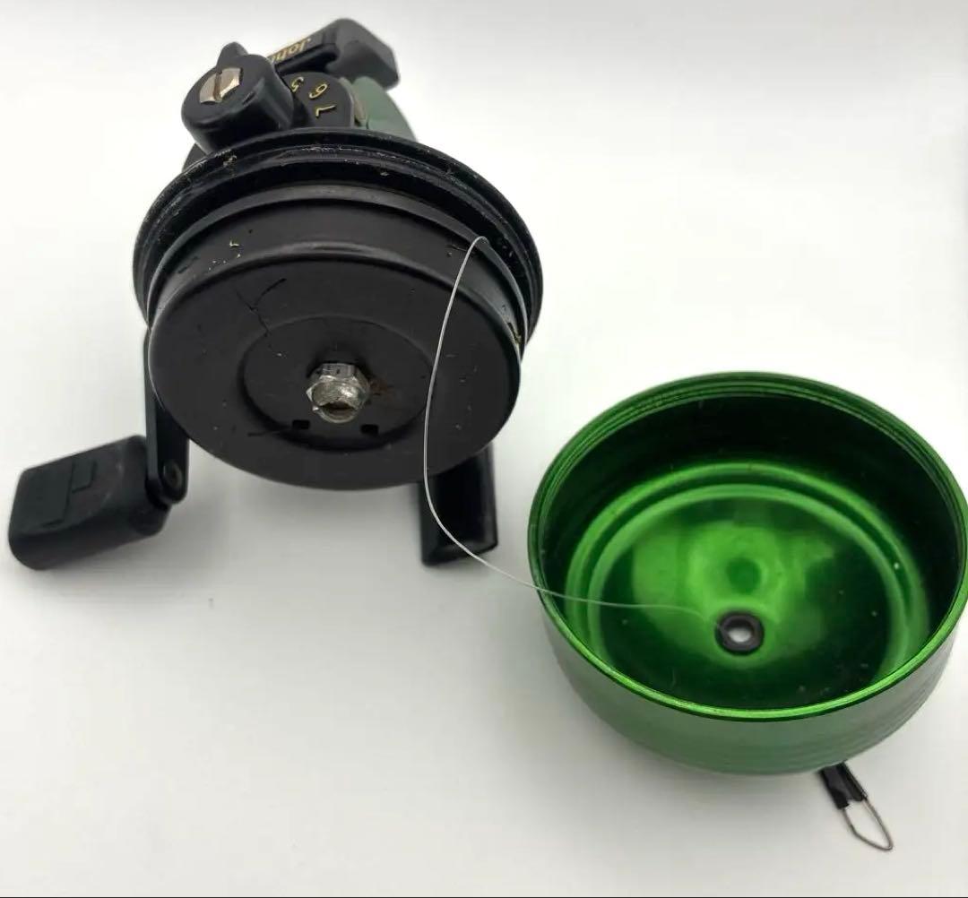 美品 ジョンソン 40周年記念モデル スピンキャストリール