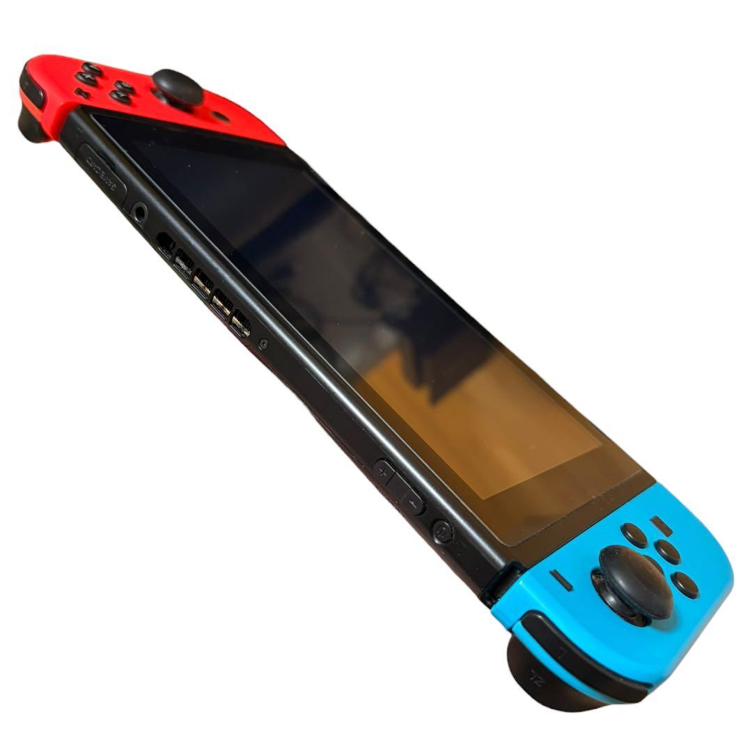 Nintendo Switch スイッチ本体　青/赤 コントローラー　初期化済み