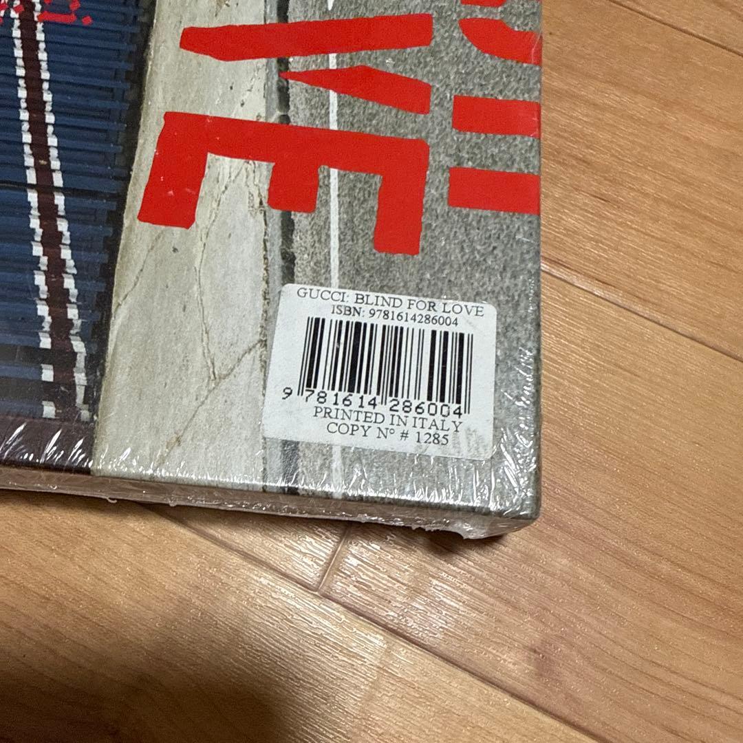 Gucci Blind for Love by Nick Waplington本