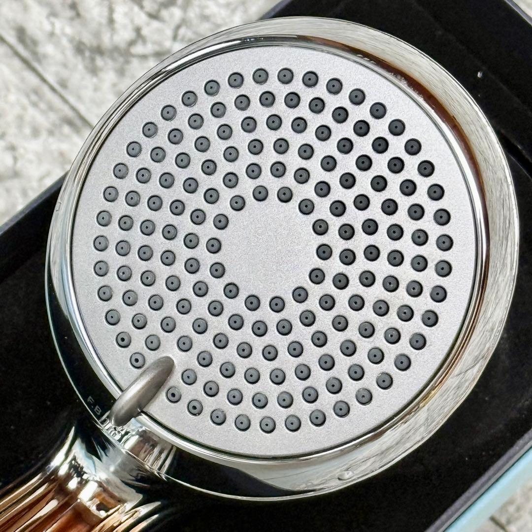 リファ「ファインバブル」シャワーヘッド