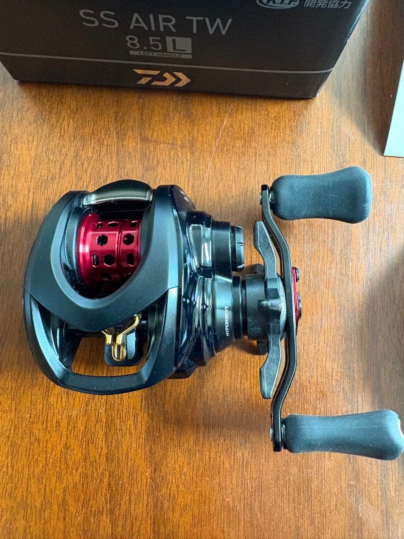 Daiwa SS AIR TW 8.5L ベイトリール