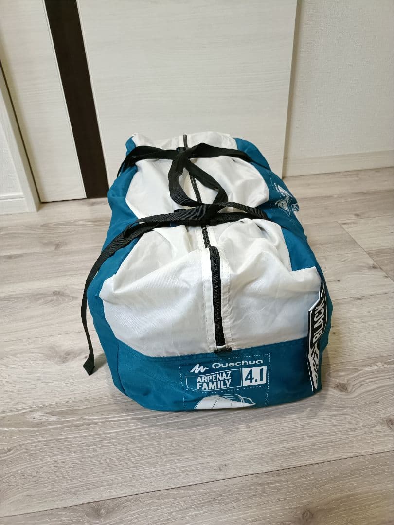 QUECHUA ファミリーテント ARPENAZ FAMILY 4.1
