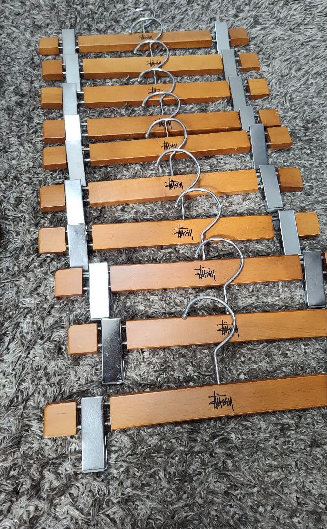 値下げ済みです☆貴重☆Stussy 木製ハンガー 14本、パンツハンガー10本