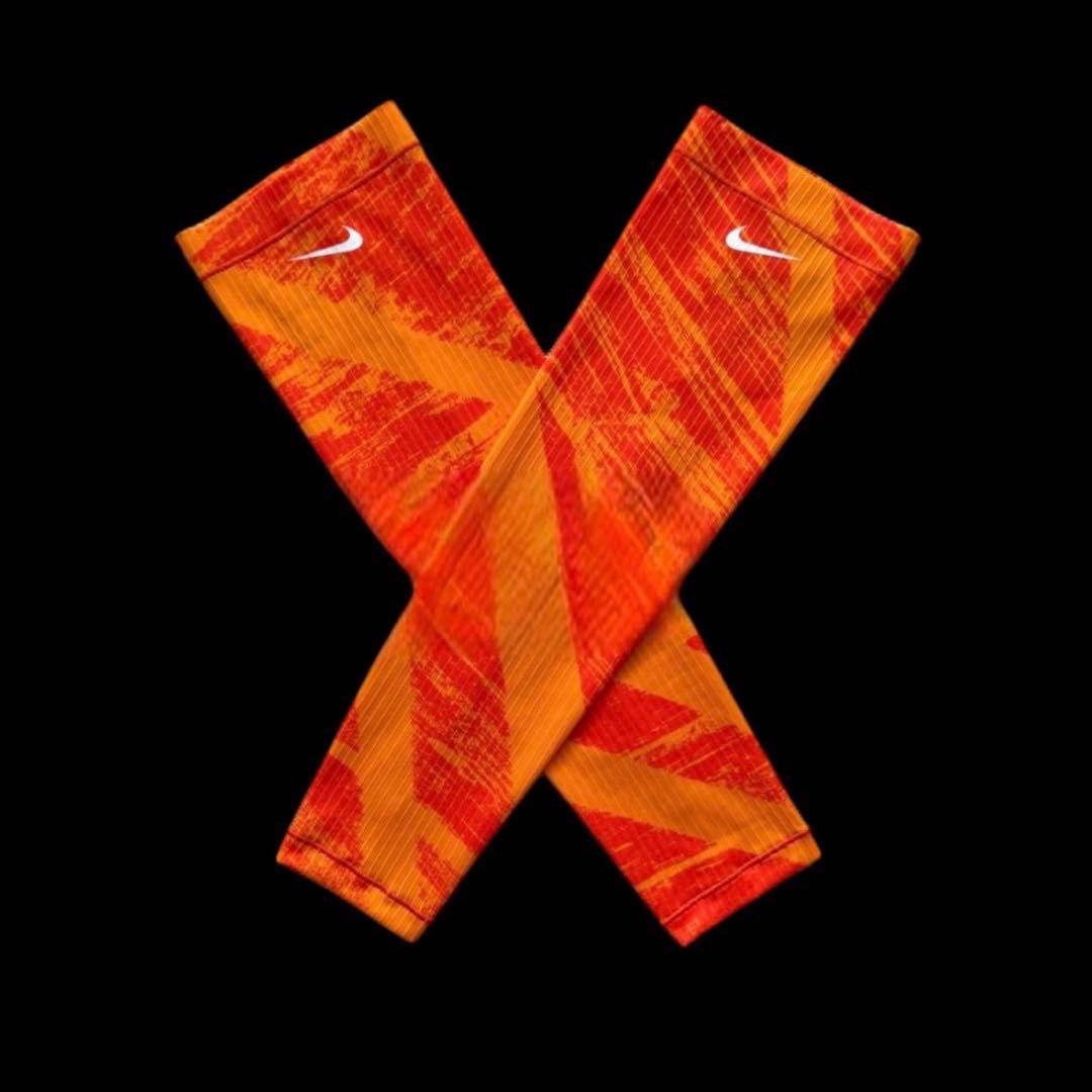 その他 Nike 2025 NN Running Team Arm Sleeves