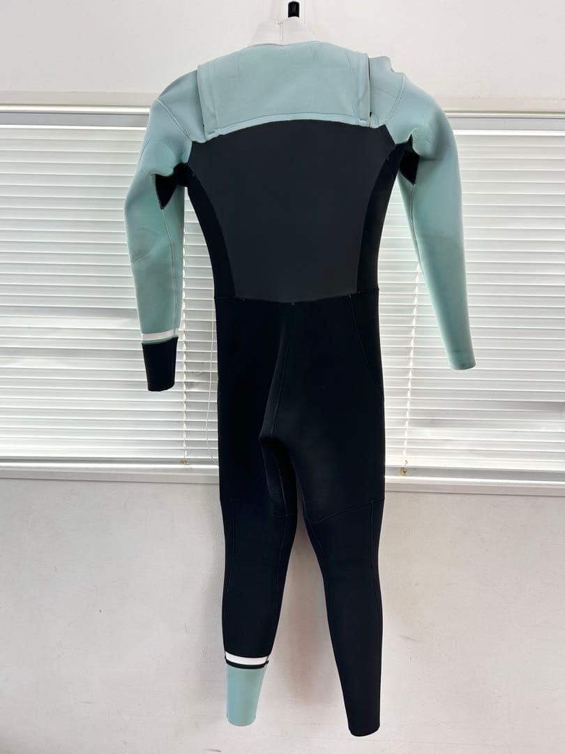 fellow 3×2mm レディース ウエットスーツ　ウェットスーツ ML