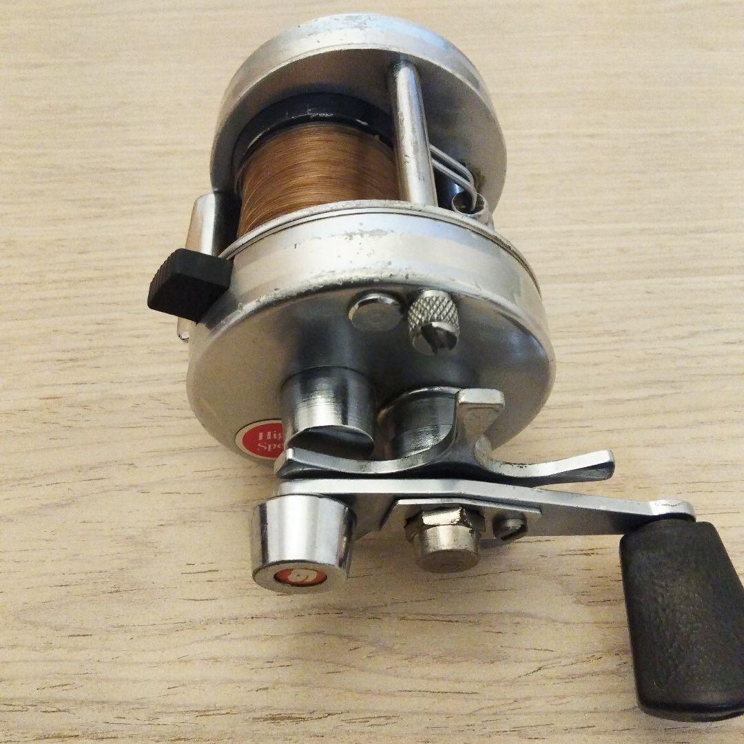 オールド ABU Ambassadeur 2500C ラージクレスト