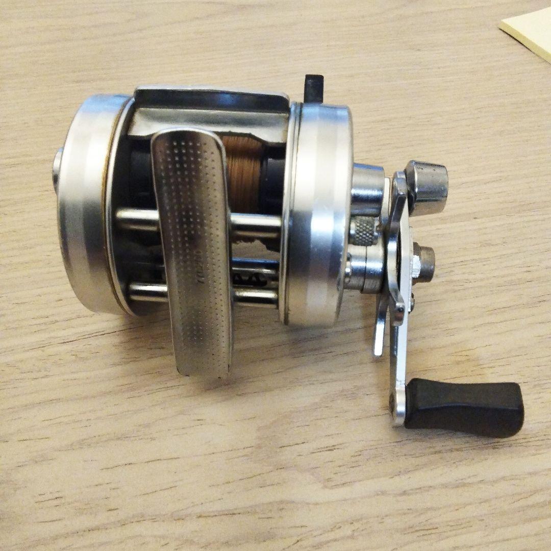 オールド ABU Ambassadeur 2500C ラージクレスト