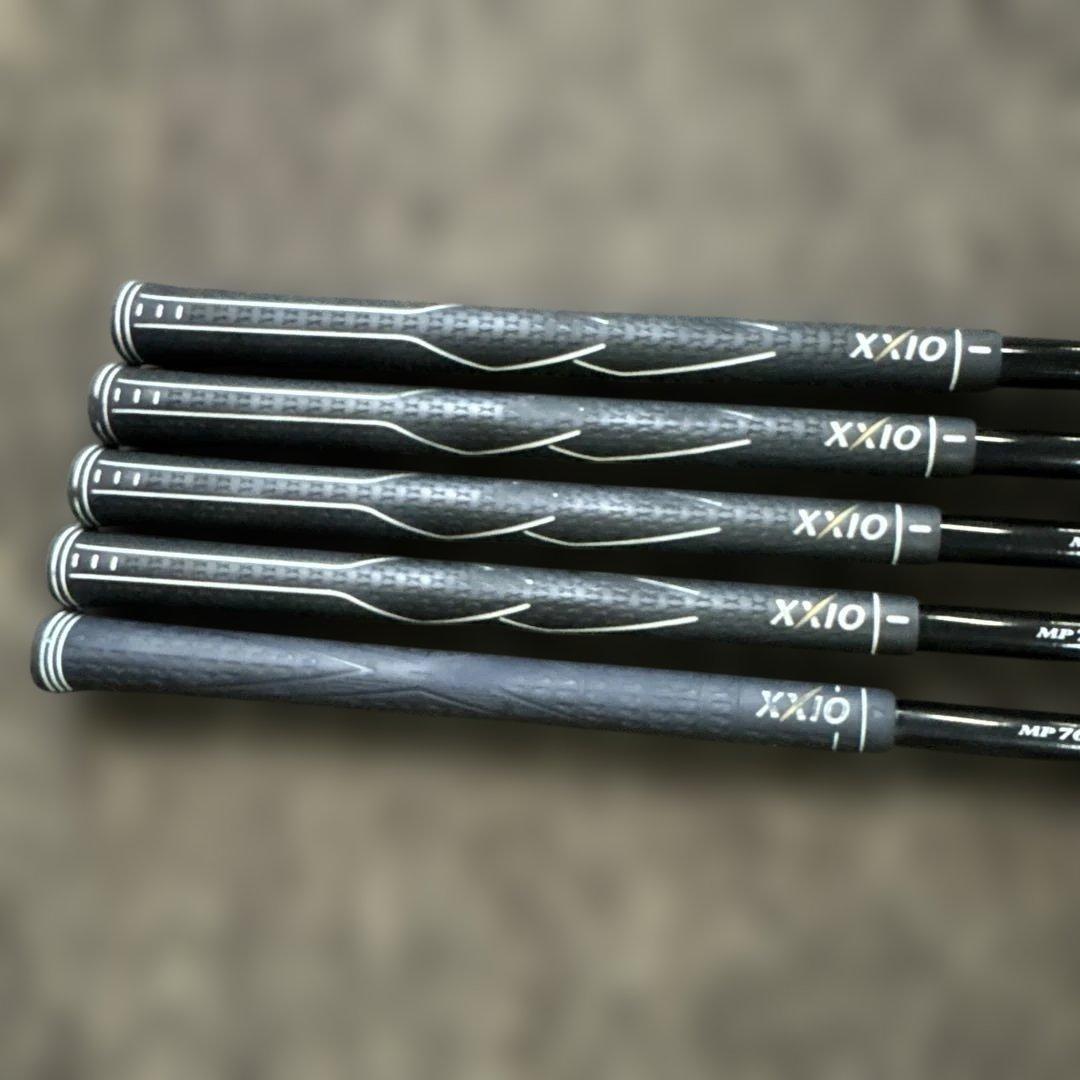 ゴルフクラブ11本セット スリクソンキャディバッグ