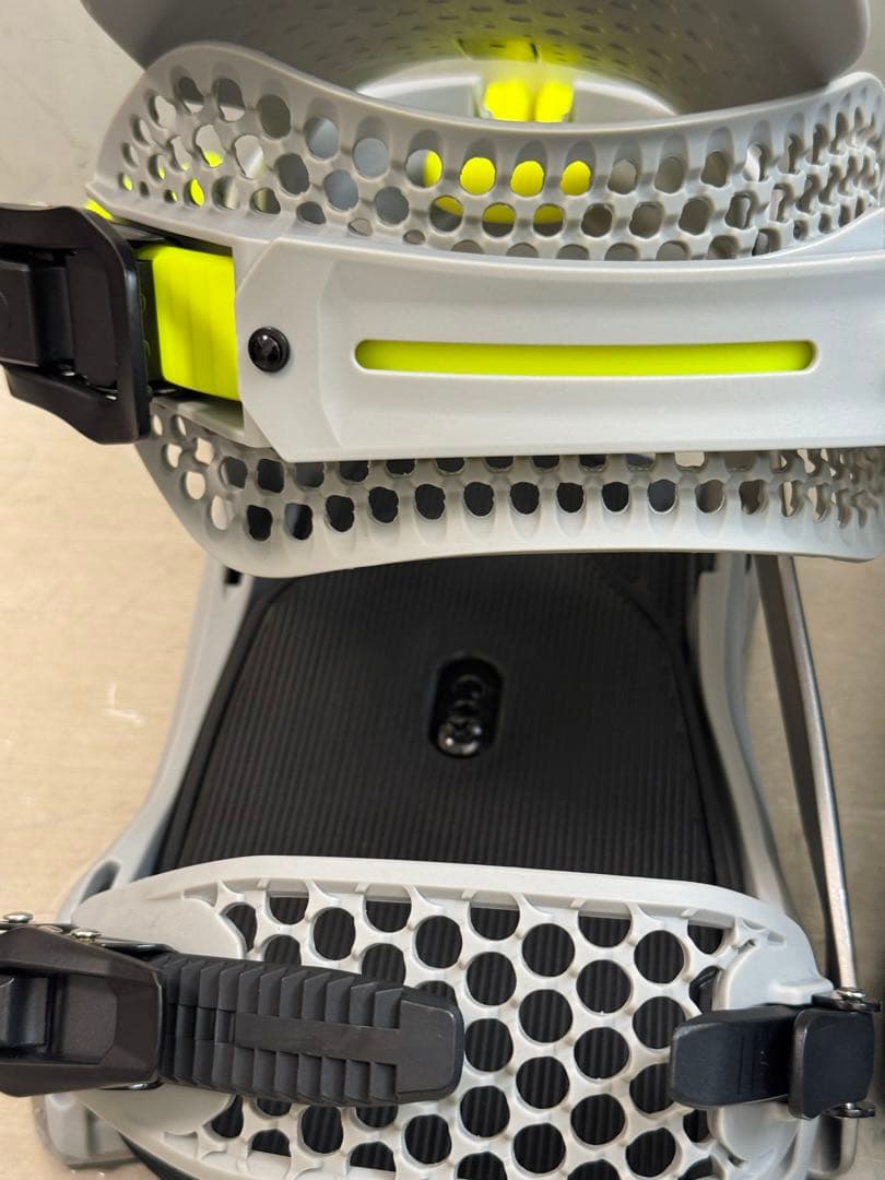 一度着用 M/L 25-26 バタレオン フェイズ バインディング