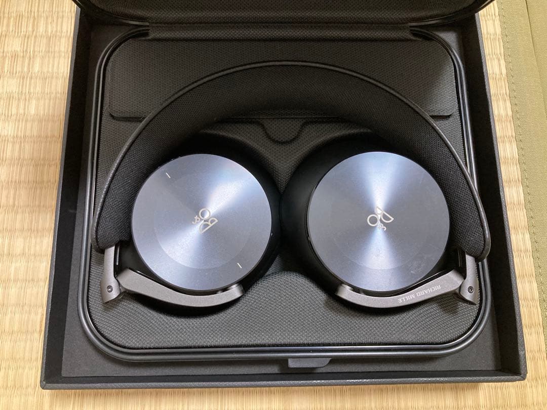 ト*ヨ様 Bang & Olufsen Beoplay H95 ブラック