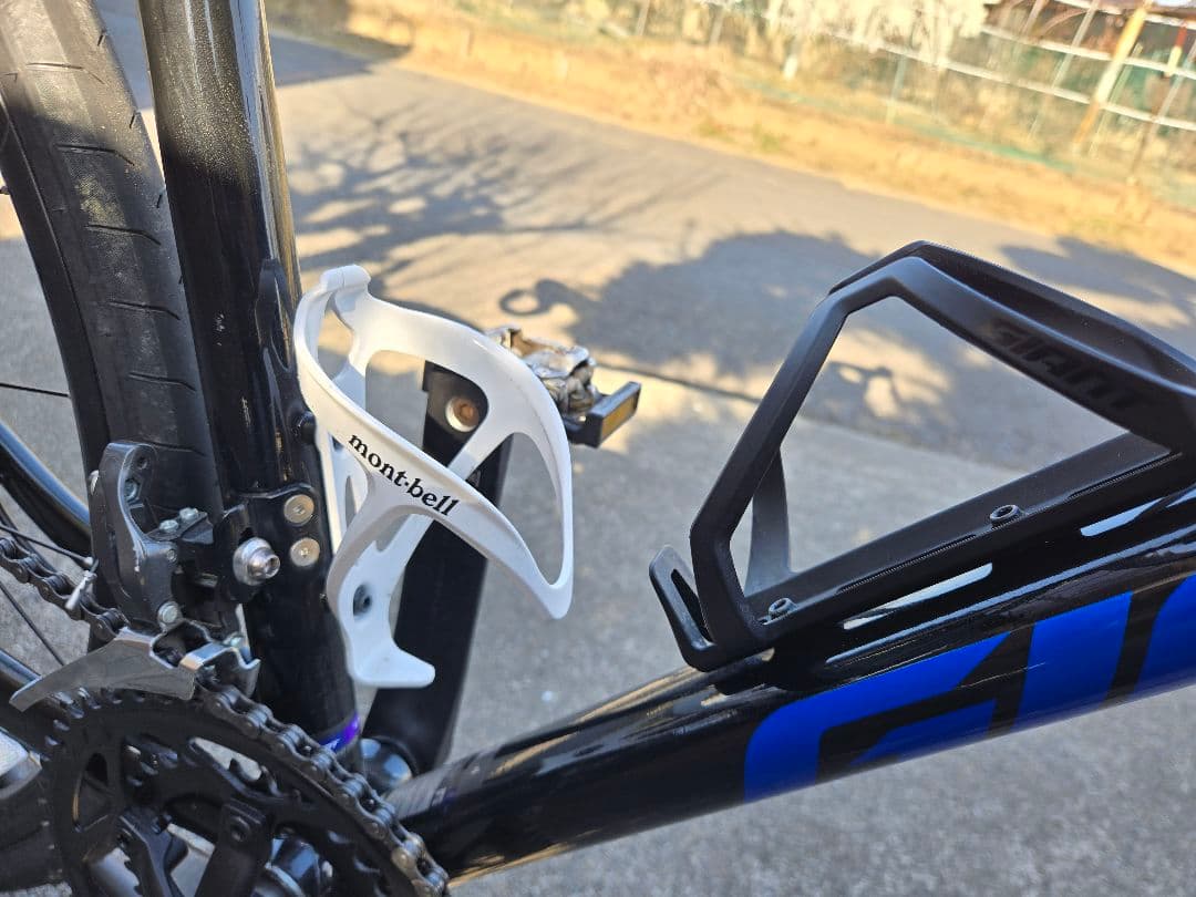 【即乗り出しセット/総額18万超】Giant Contend AR 4おまけ付き