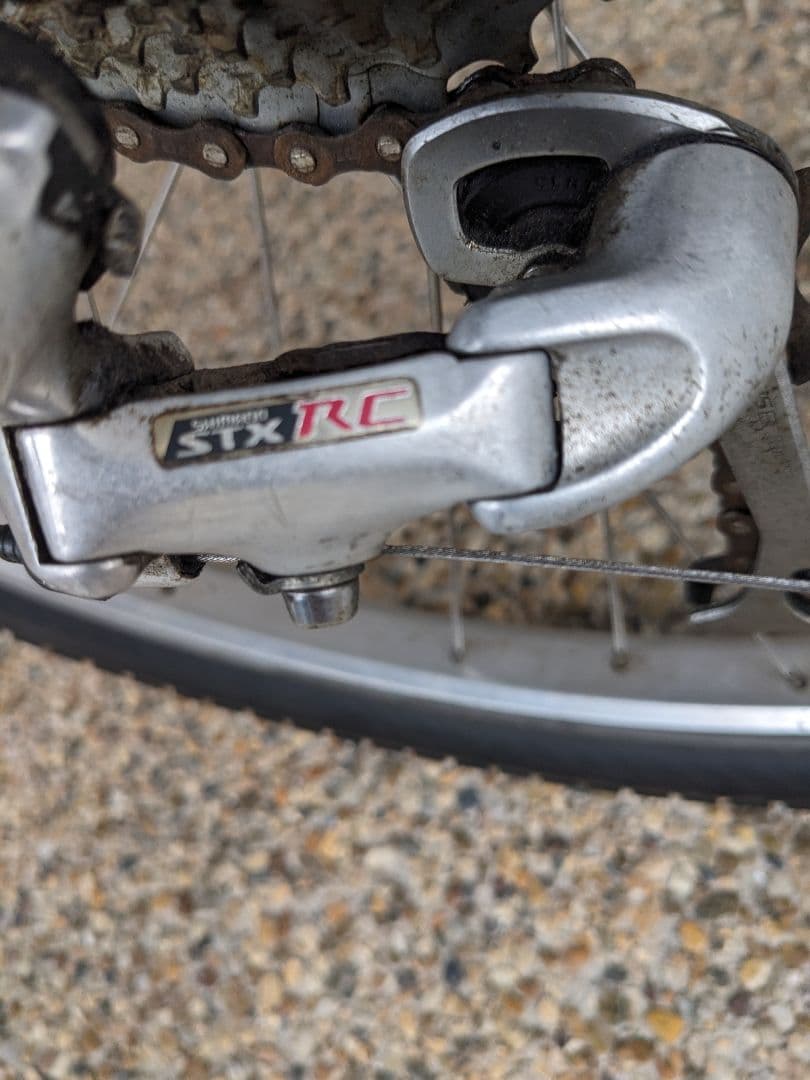 GT マウンテンバイク (カーボンフレーム)