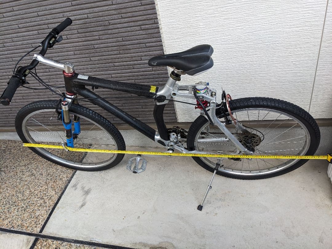 GT マウンテンバイク (カーボンフレーム)