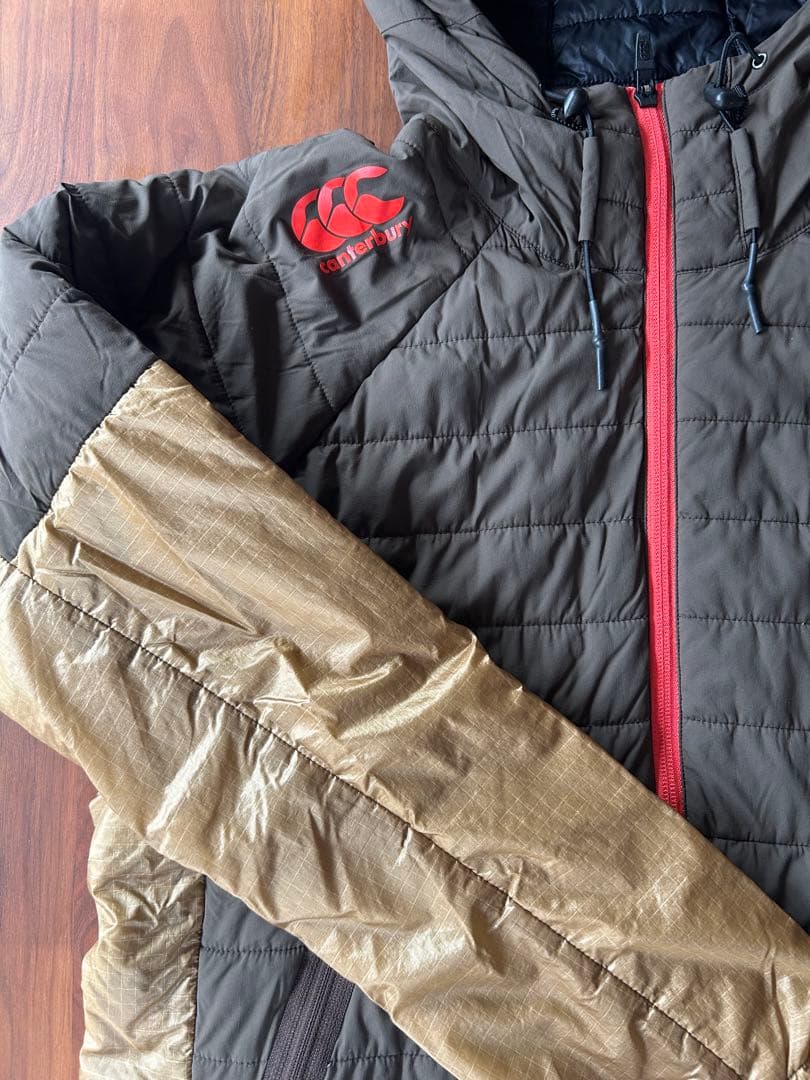 Canterburyアウター