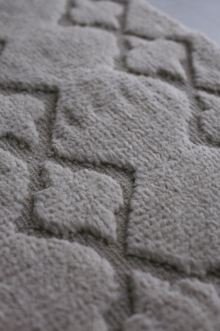 【新品】103cm×62cm モロッコ　ベニワレン　ウール　生成り　ホワイト