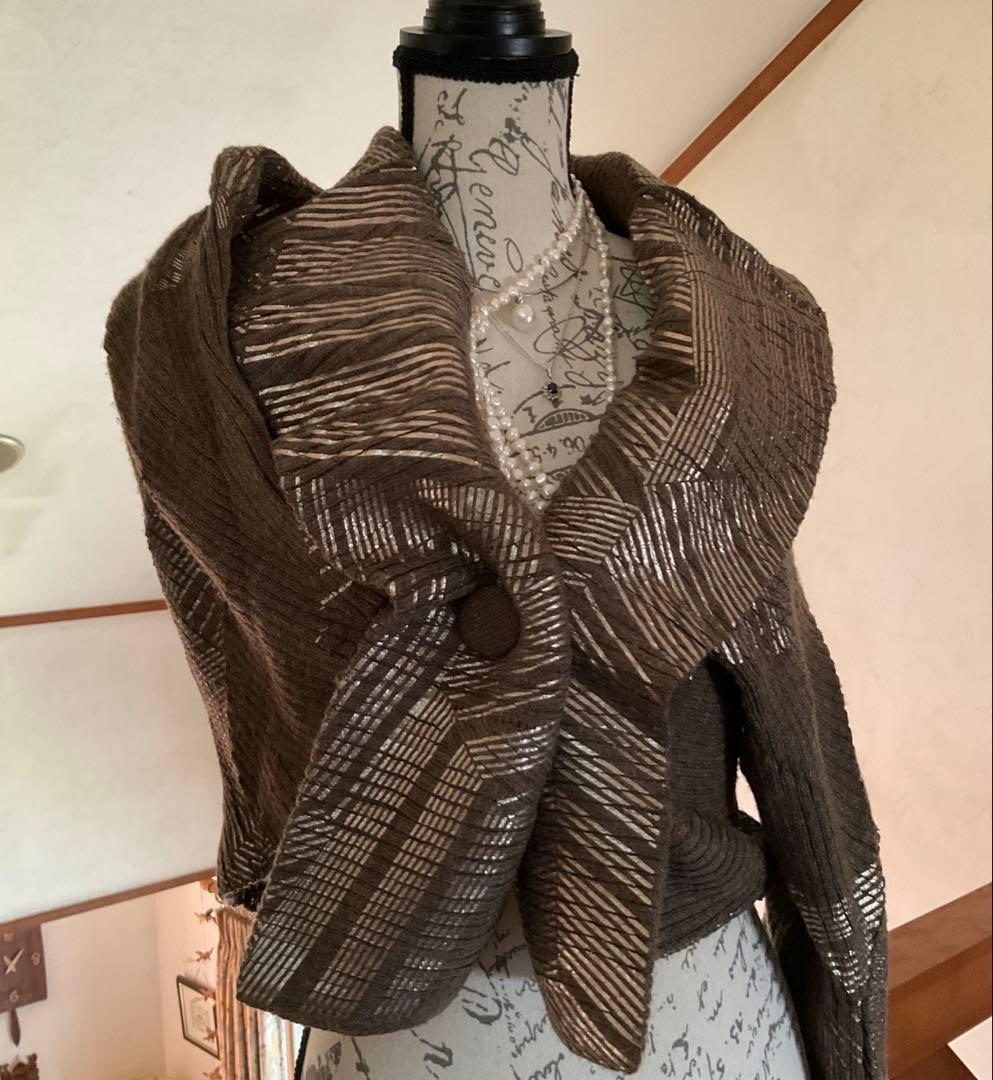 美品Tramandoトラマンド ニットジャケットブラウン×ゴールド