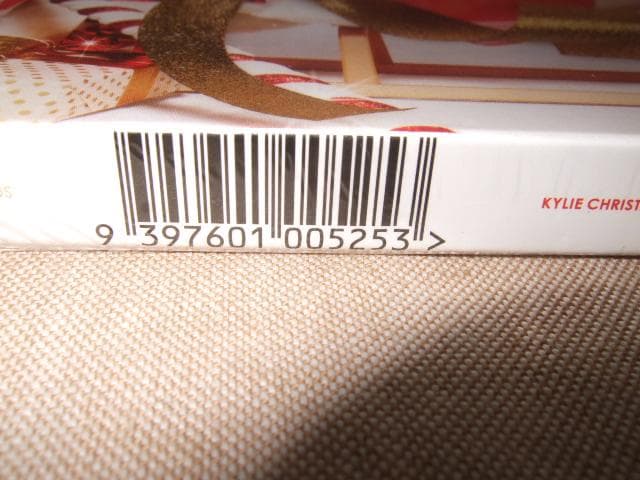 KYLIE MINOGUE,新品,CD+DVD,デラックス盤,カイリー・ミノーグ