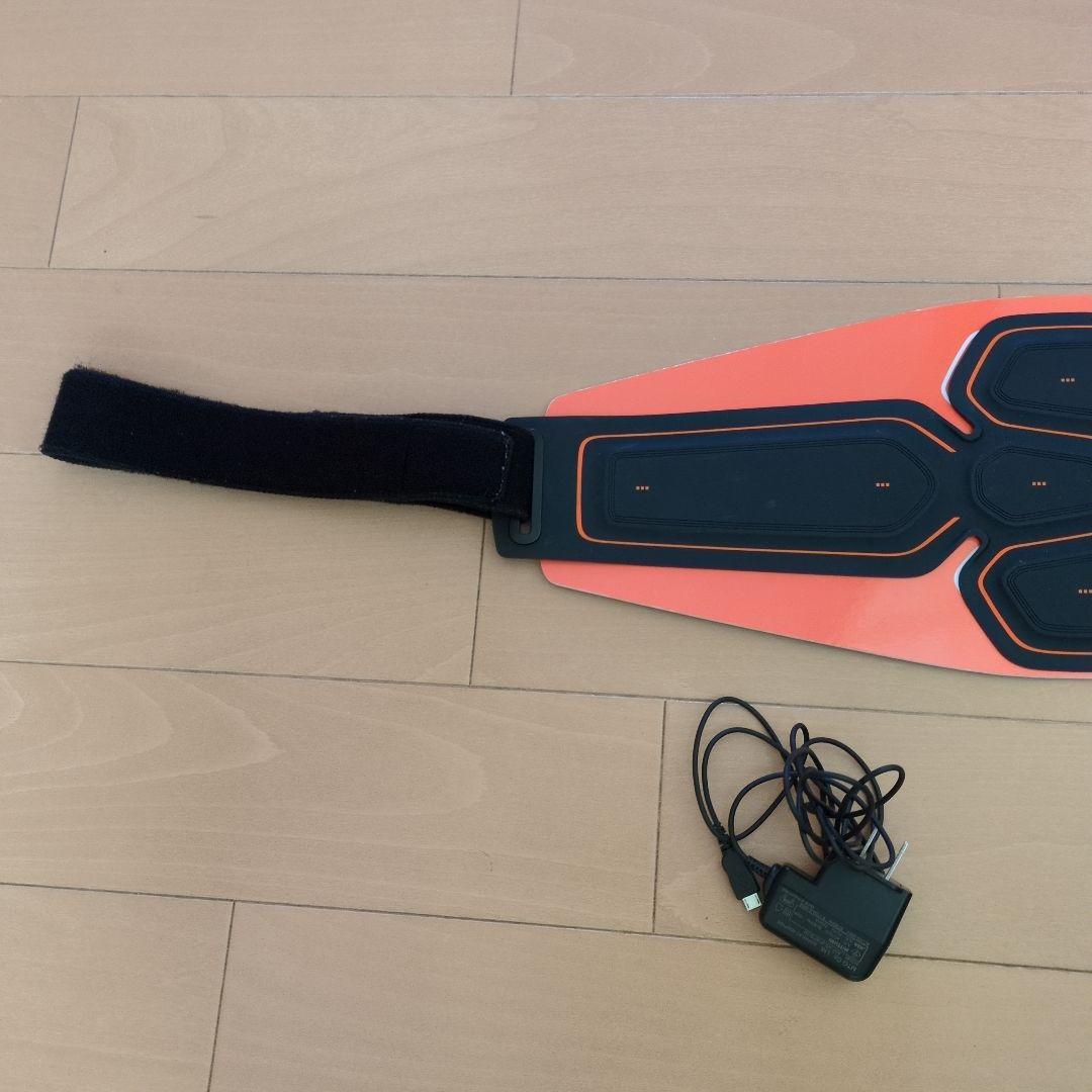 シックスパッド BEKONDO EMSトレーニングベルト ブラック/オレンジ