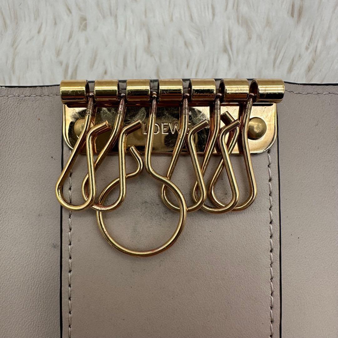 ✨箱あり✨美品　ロエベ　キーケース　リピートアナグラム　6連　ライトオーツ