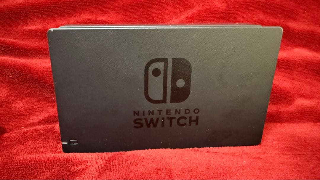 Nintendo Switch 本体（青/赤）　(付属品完備) 箱あり