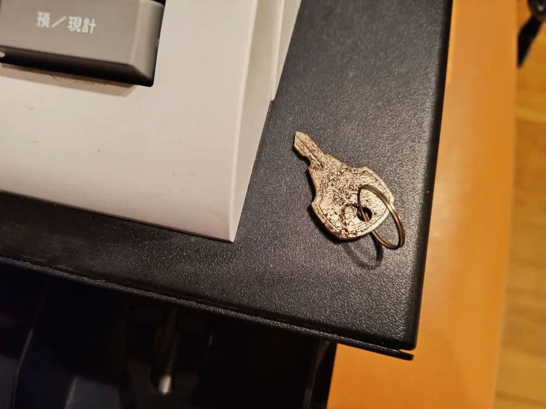 TBRS-320 レジスター