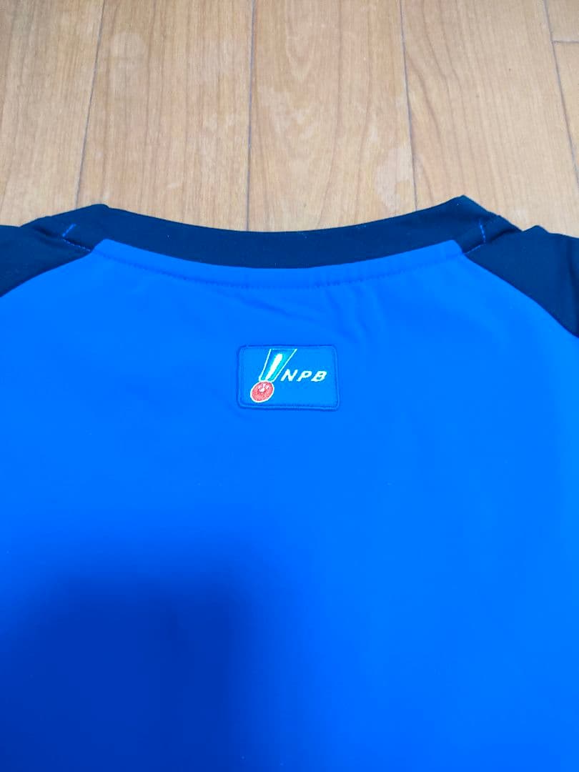 横浜DeNAベイスターズ　オーセンティック半袖ジャケット（Lサイズ）