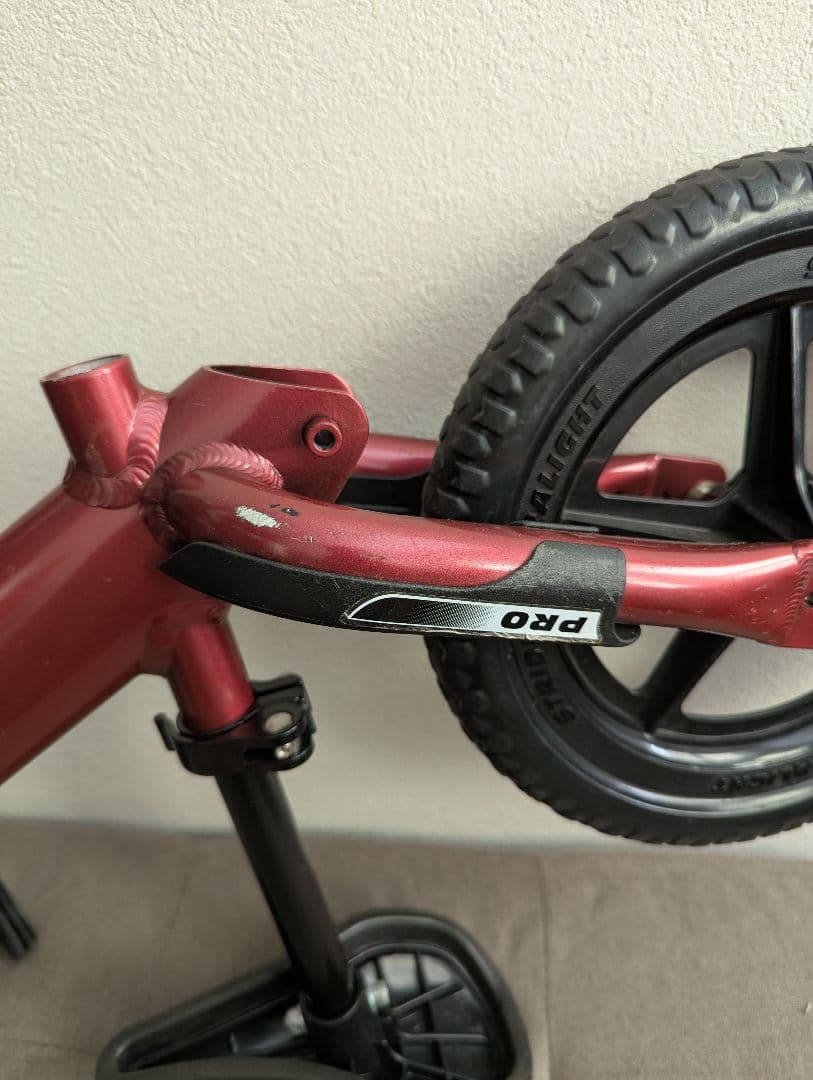 ストライダープロ　メタリックマルーン　12インチ