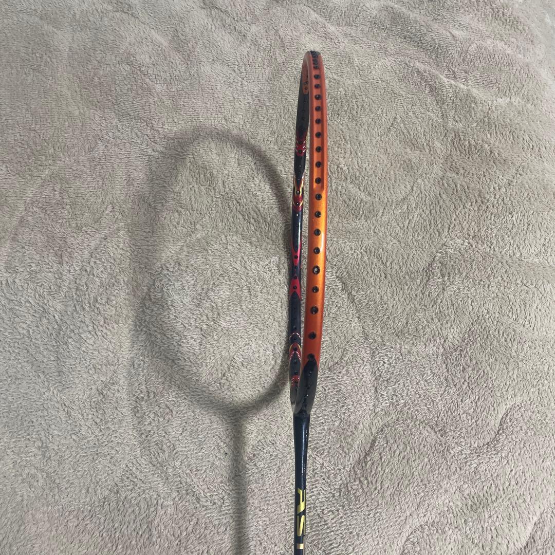 YONEX ASTROX 99 バドミントンラケット ジャンク品　4U5