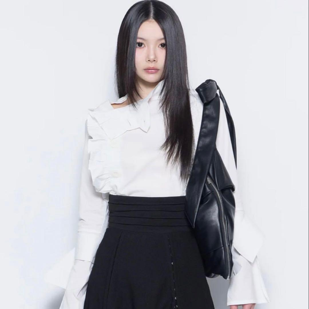 トップス theredthread button frill blouse white