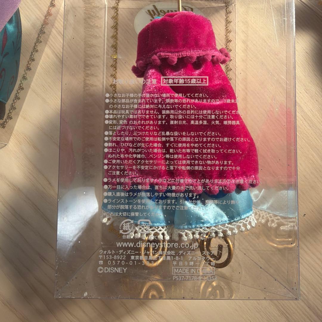 ディズニープリンセス　アナと雪の女王　アクセサリースタンド　トルソー