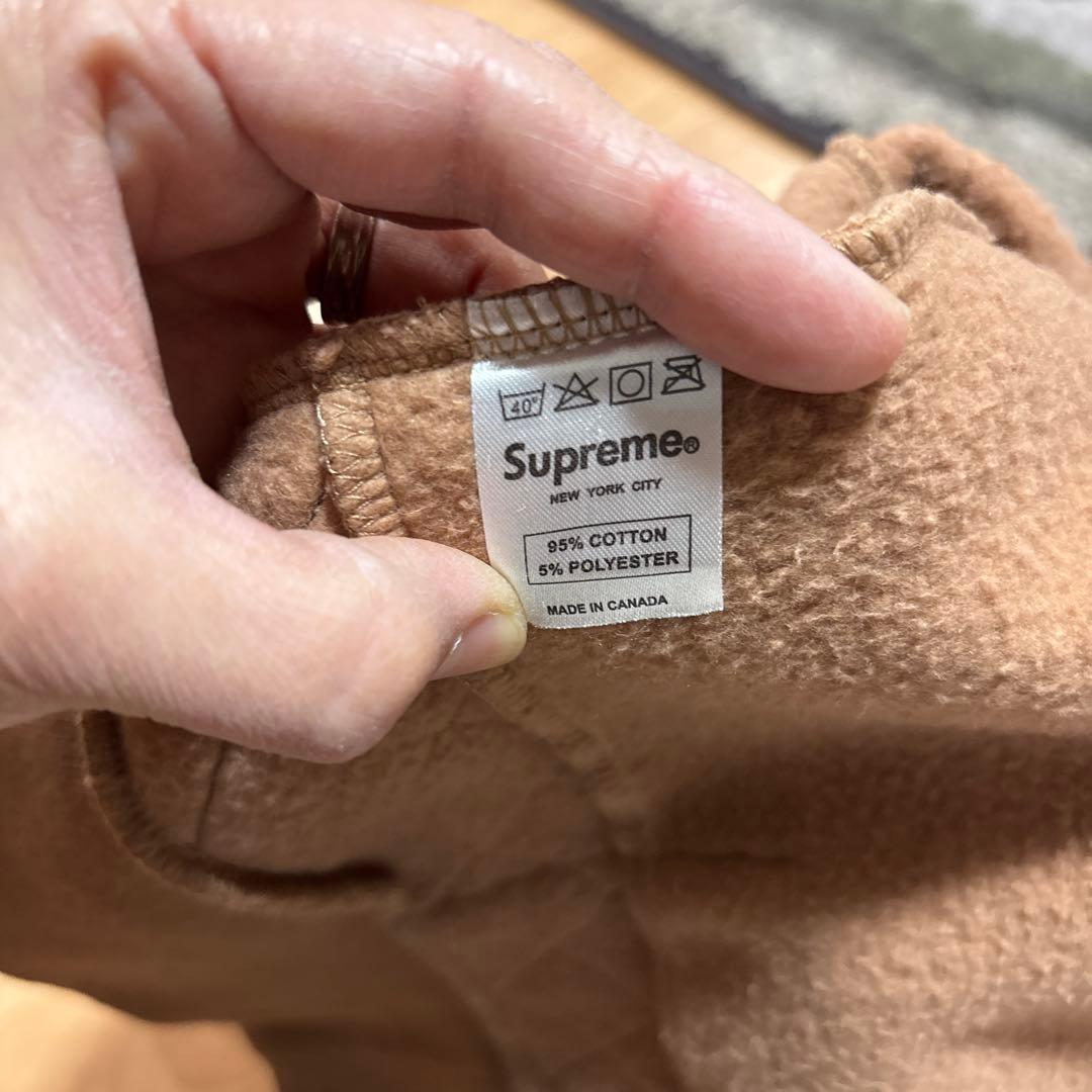 シュプリーム　キルティングパーカ