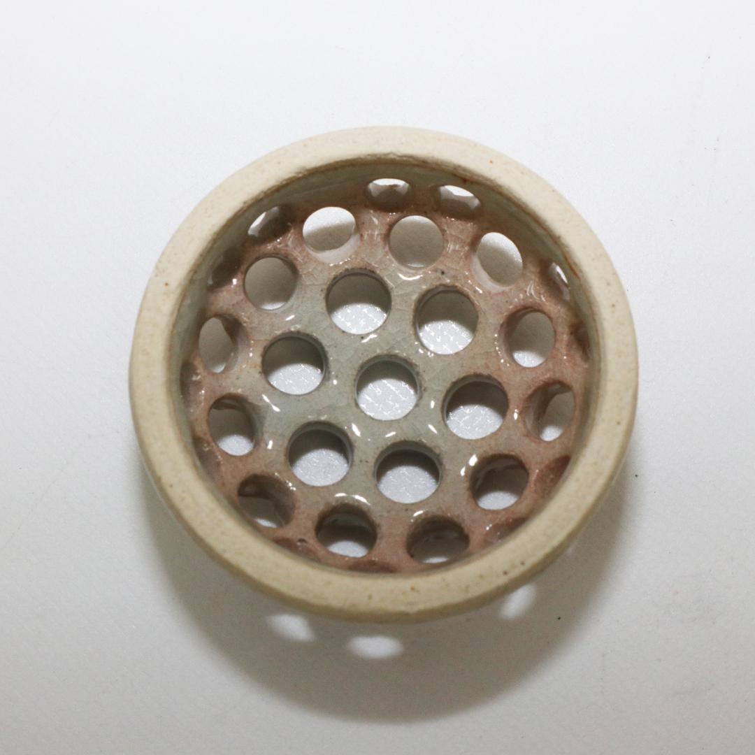 倉敷資陽 萩焼 三足 透かし香炉