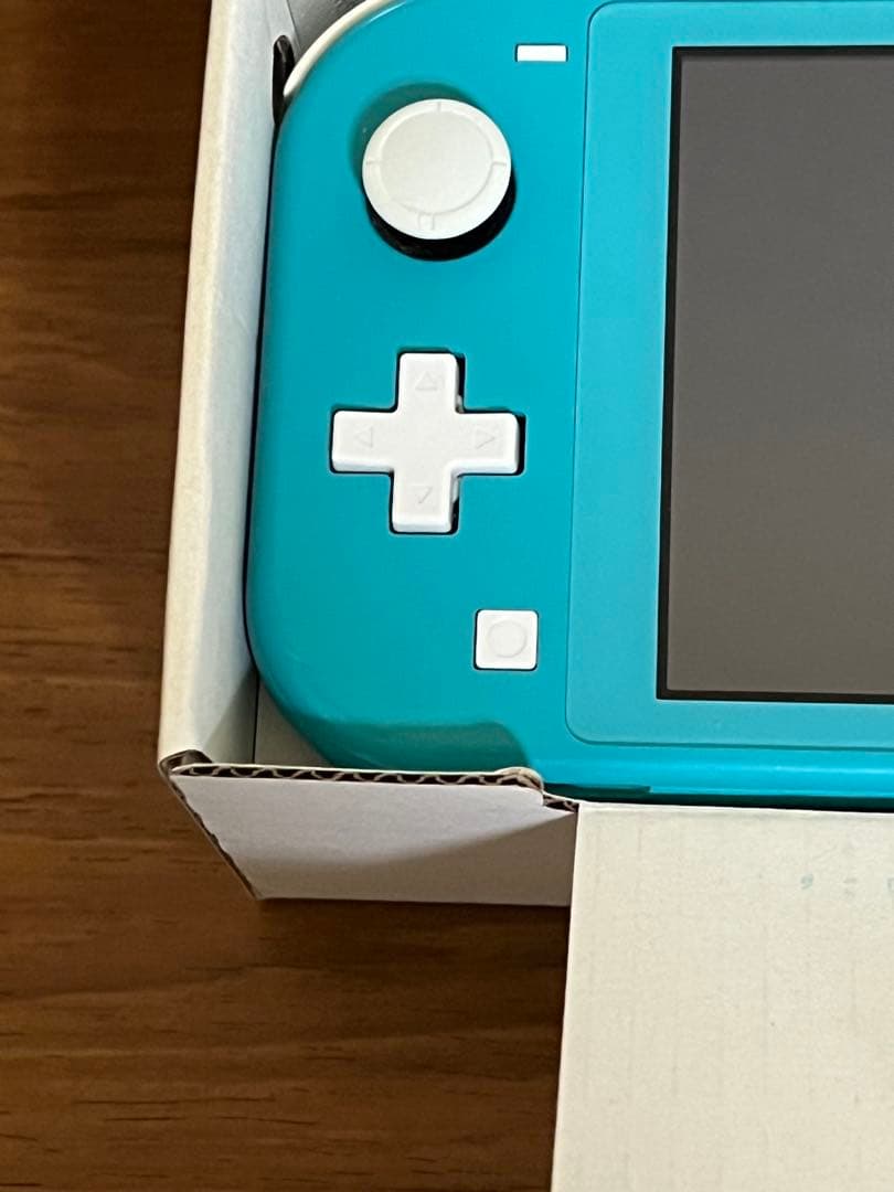 新品同様！Nintendo Switch Lite ターコイズ