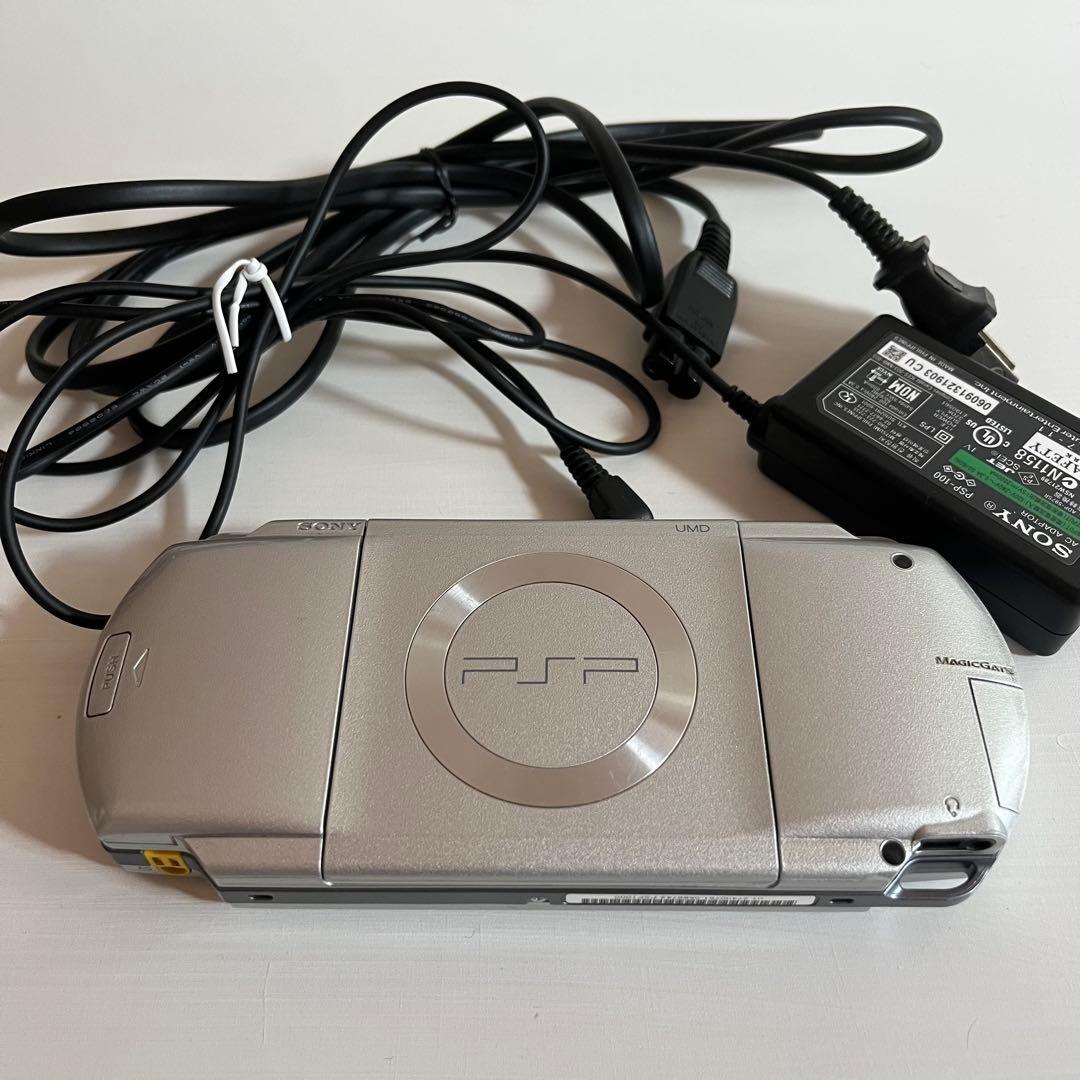 PSP本体 [シルバー] PSP-1000 ACアダプター付