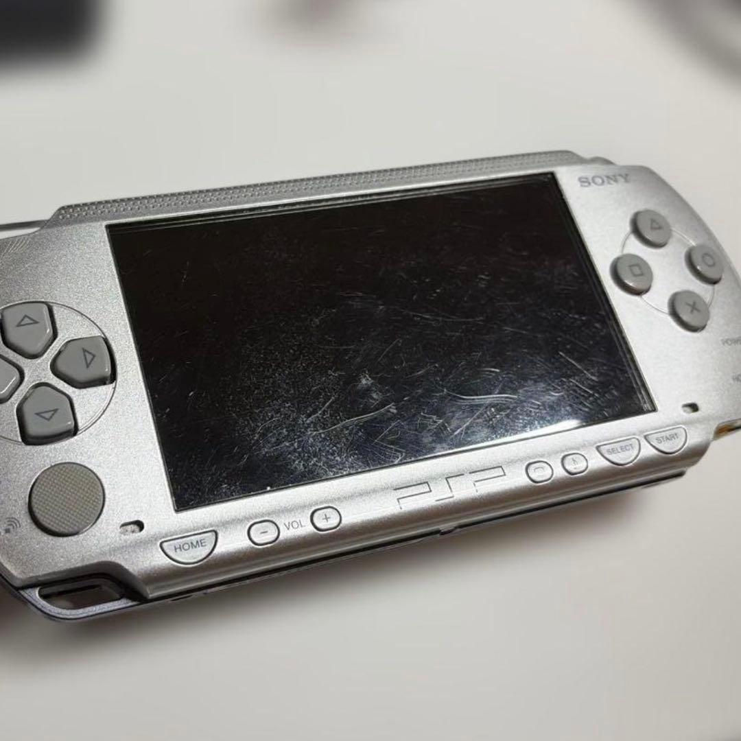 PSP本体 [シルバー] PSP-1000 ACアダプター付